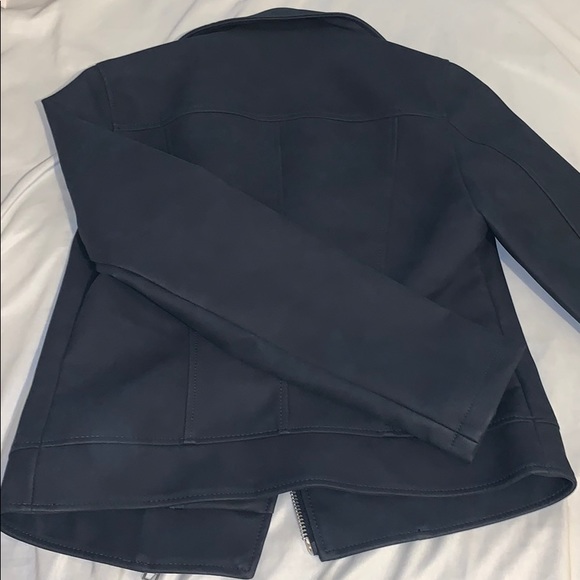 Gray jacket - Picture 6 of 6